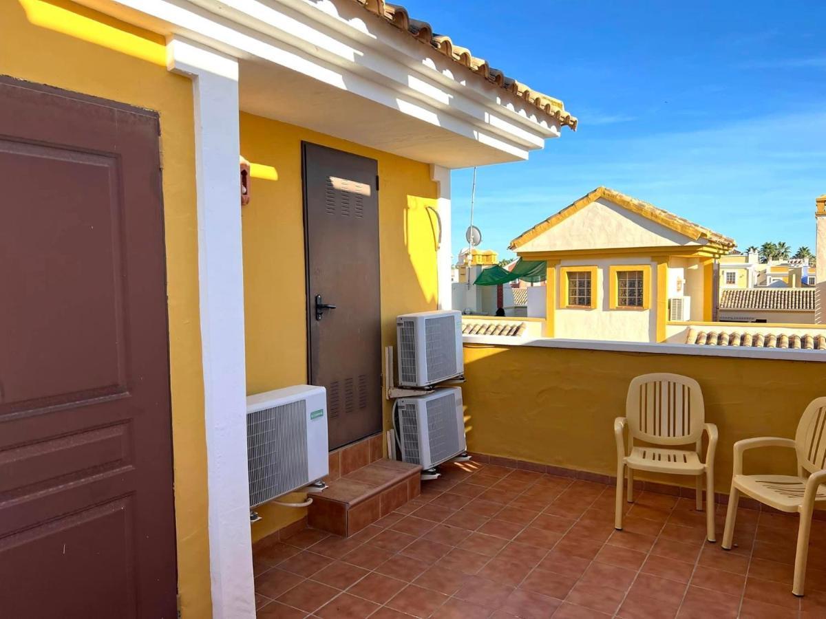 Casa Rodasa - 2 Bedrooms, Roof Terrace, Airco, Front-Terrace, Back-Patio, Communal Pool, Etc 外观 照片